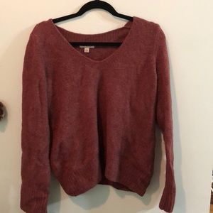 Calvin klein red/brick colored vneck sweater, S